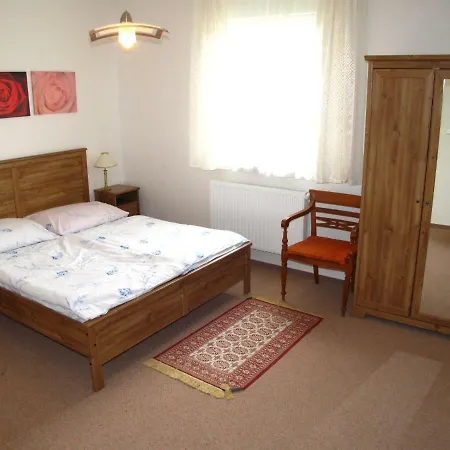Vilka Lustig Hotel *