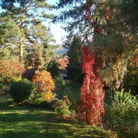 Vilka Lustig Hotel *